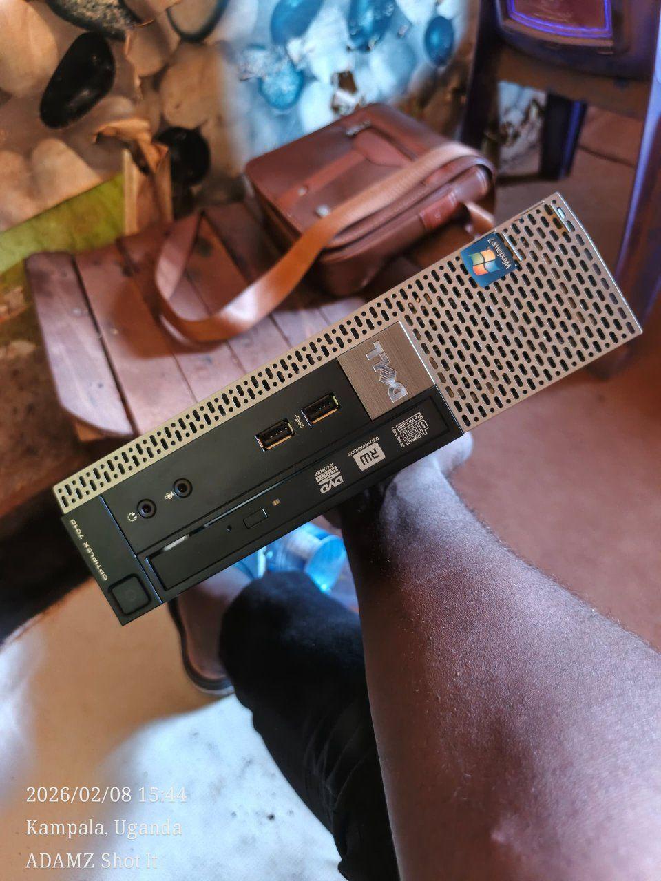 A picture of I7 desktop on sale