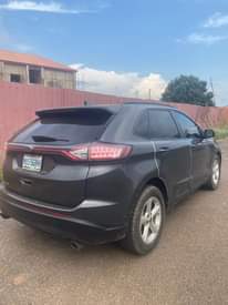 A picture of FORD EDGE 2015