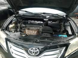 A picture of Sharp 2010 Toyota Camry spider Color Black 4cylinder engine Engine
