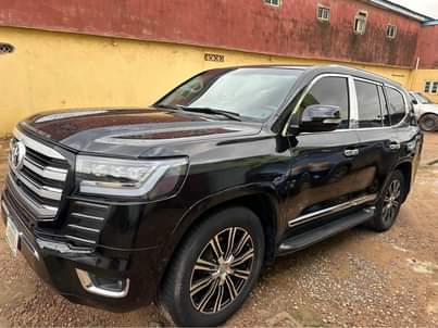 A picture of Reg Toyota Landcruiser 2009 lifted to 2022