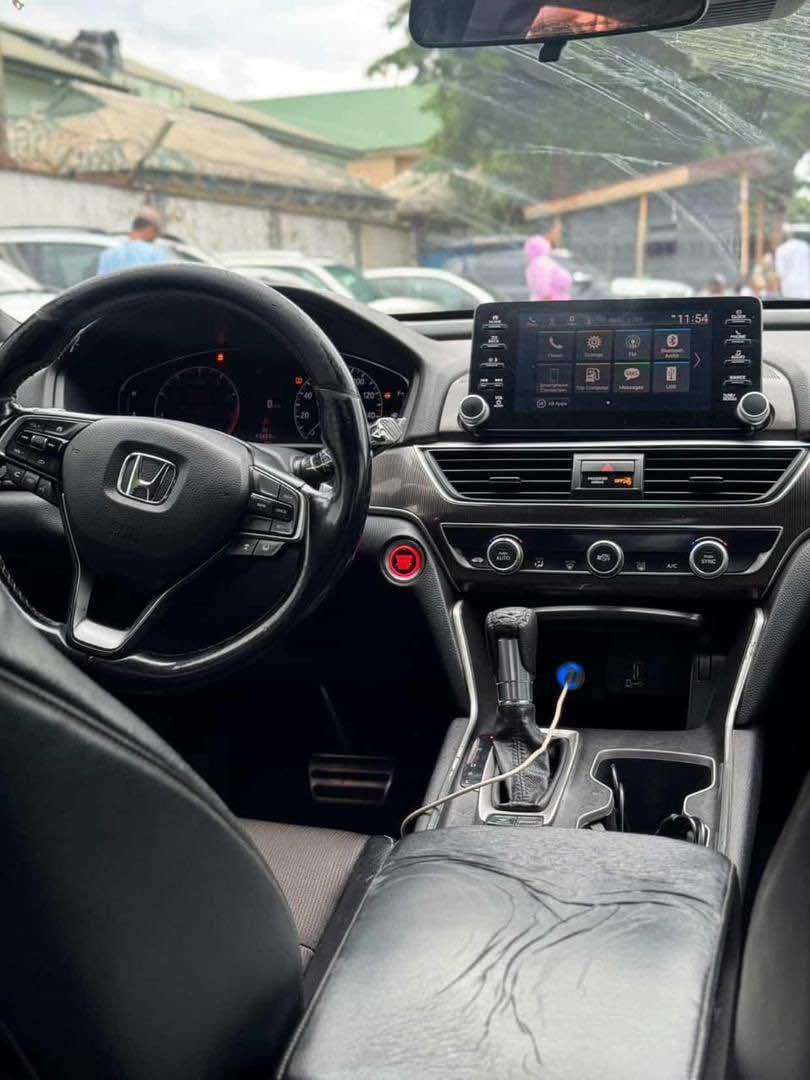 A picture of Clean used Honda accord Sport 2019 perfect condition Abuja deal