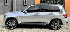 A picture of KINZZYAUTO S 081090118982 10 000 000 Refer and earn