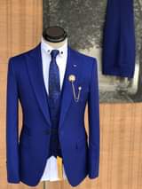 A picture of SUITS