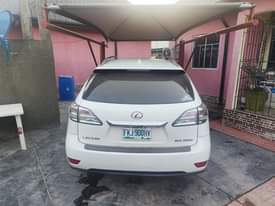 A picture of Lexus RS 350