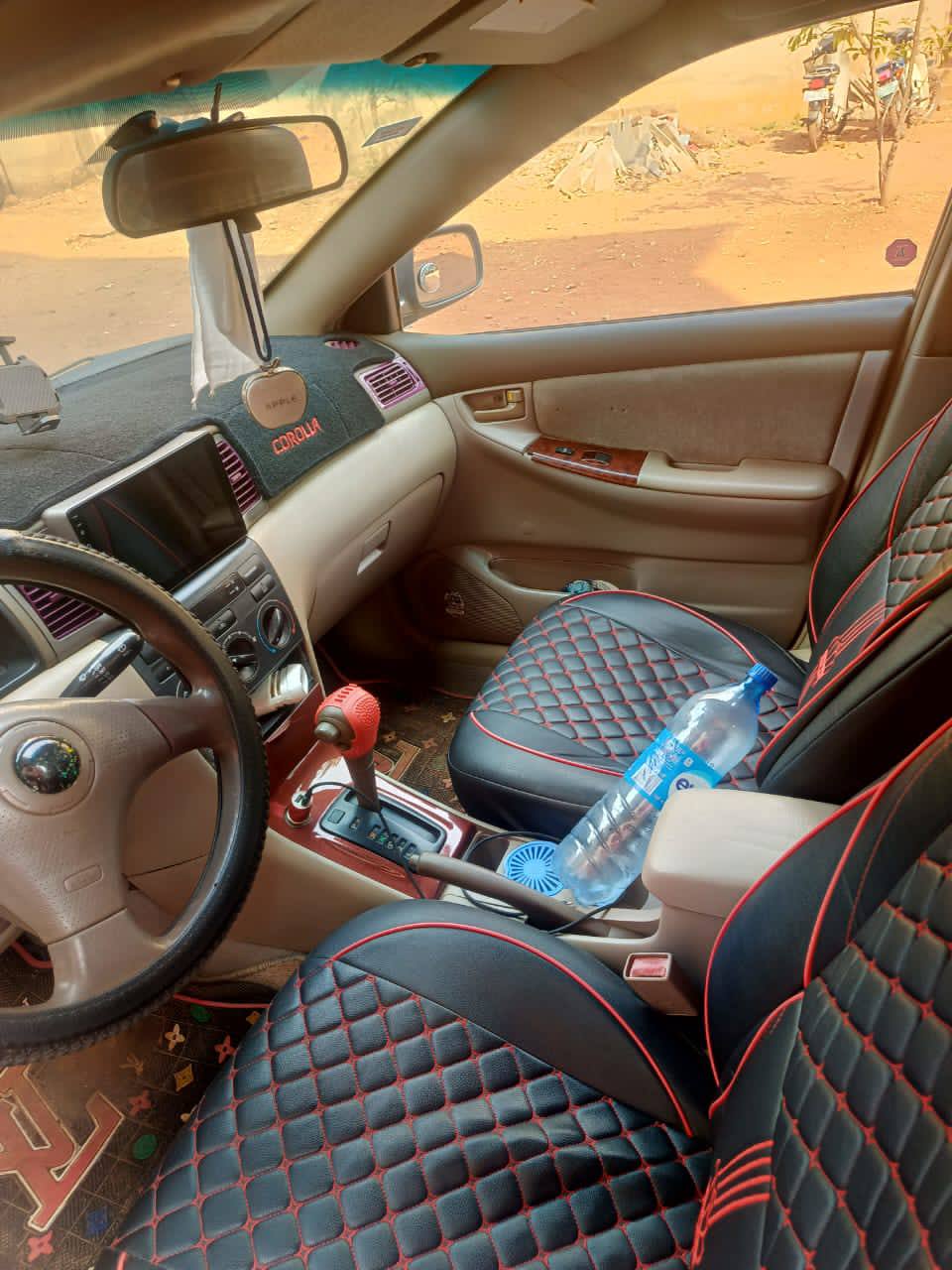 A picture of Toyota Corolla 2004 model