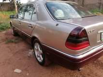 A picture of Mecedes Benz C180 in good working condition Location Enugu colinsdavis