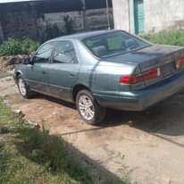 A picture of Toyota Camry drop light