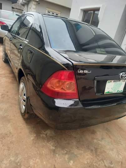 A picture of Toyota Bank Corolla 07 Engine Gear Ac chilling Location is