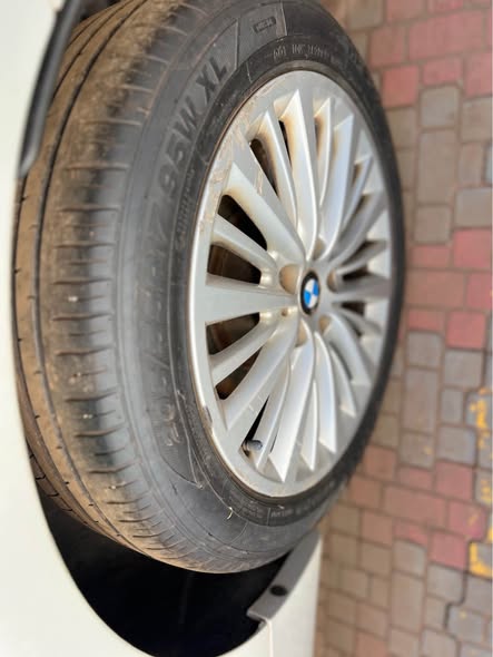 A picture of 2017 BMW 220i Petrol 7 Seater 256703788764