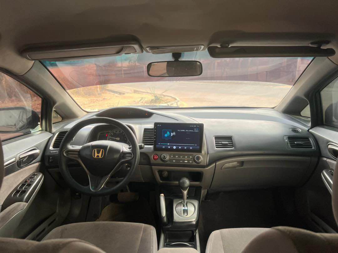 A picture of Civic I Robot