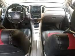 A picture of Toyota Highlander 2005 3 3M Okene Kogi State Call WhatsApp