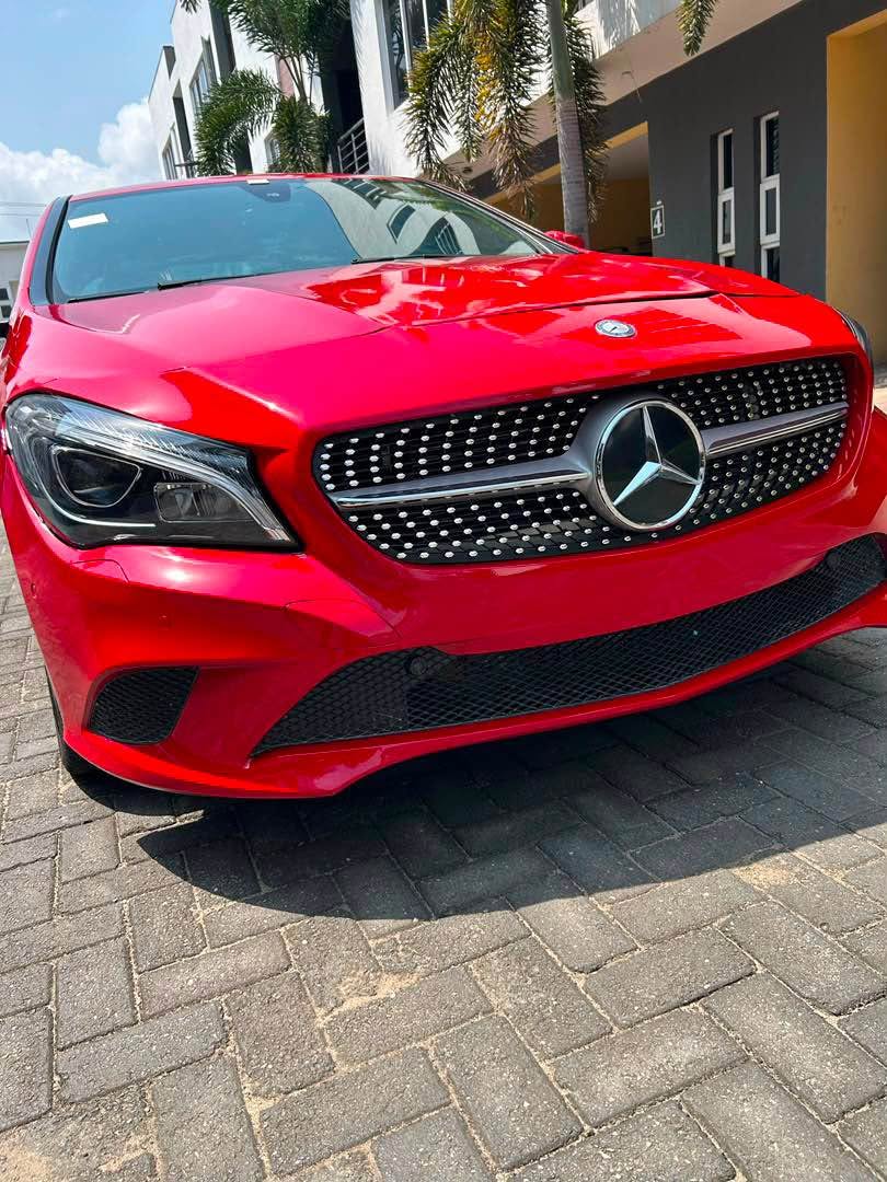 A picture of Distress sales Mercedes Benz CLA250 2016 Foreign used Accident Free