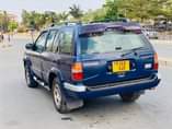A picture of Nissan pathfinder Mwanza call 0686108116 Milion tatu na laki tano