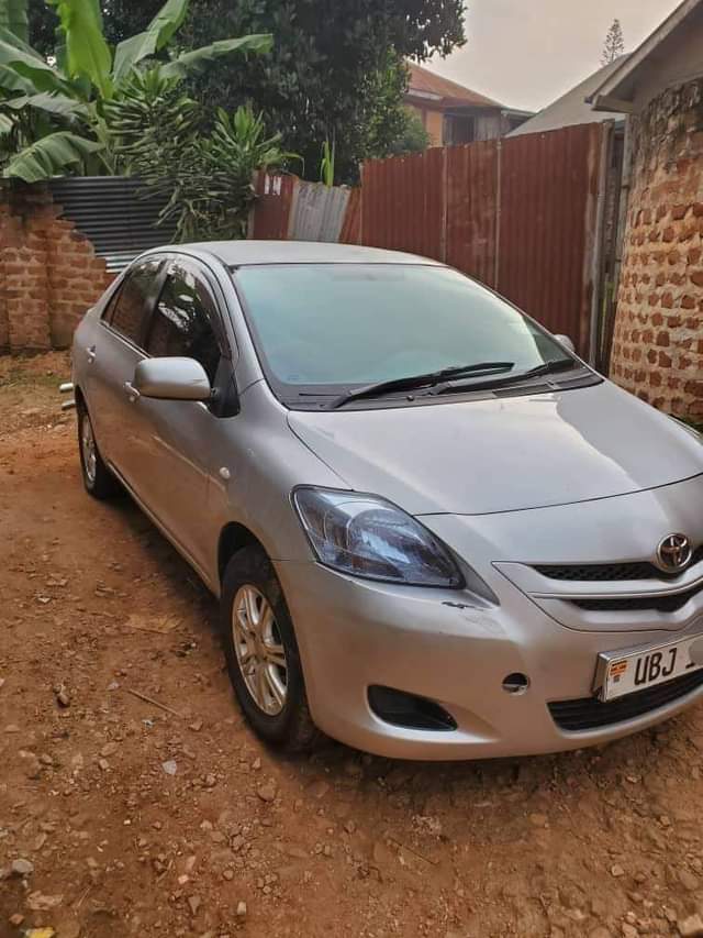 A picture of 2010 Toyota Belta