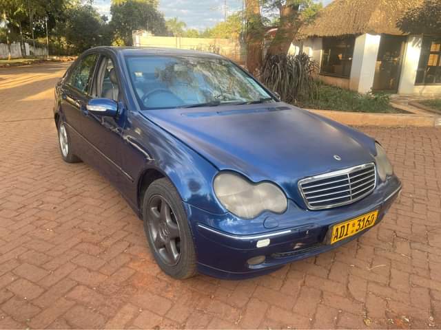 classifieds/cars mercedes