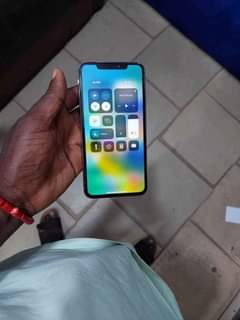 A picture of Direct UK Used iPhone Xsmax 64gb