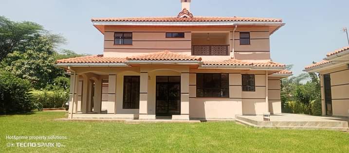 houses runda