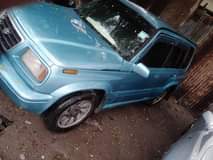 suzuki escudo
