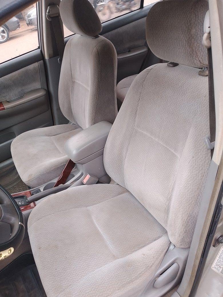 A picture of 2002 Toyota corolla used