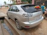 A picture of I have this tokunbo 4 plugs Lexus Rx 330 accident
