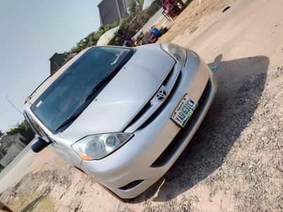 A picture of 2008 Toyota Sienna Xle