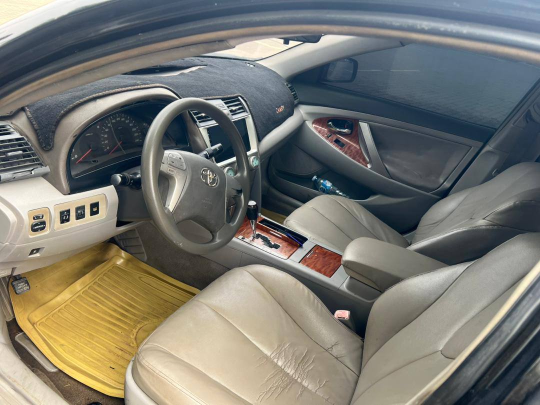 A picture of 2008 TOYOTA CAMRY