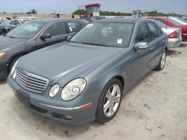 A picture of Mercedes Benz E 350 2008 09061825415