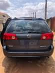 A picture of 2006 Toyota Sienna
