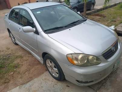 A picture of TOYOTA COROLLA SPORT 2007