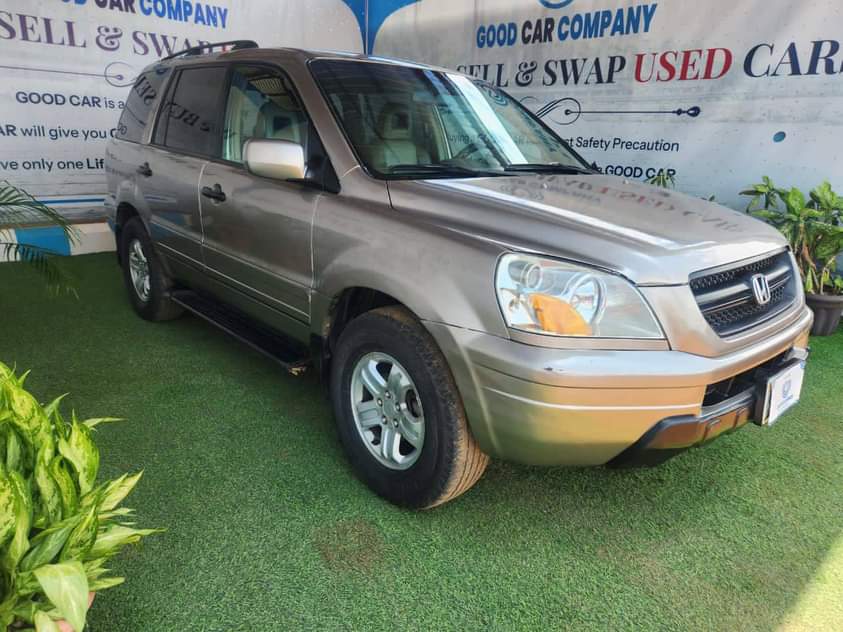A picture of Honda Pilot available for sale at Ilorin Kwara State 7