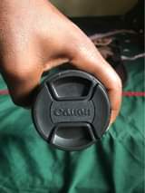 A picture of PRIME LENS 75 300 CANON uhakika Iko QUALITY njoo na180000