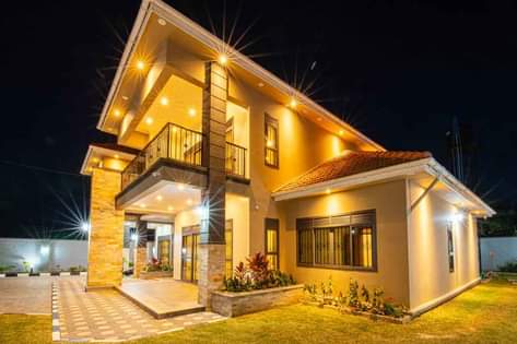 A picture of House On Sale