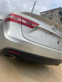 A picture of TOYOTA AVALLON 2013 FIRST BODY 07088832077