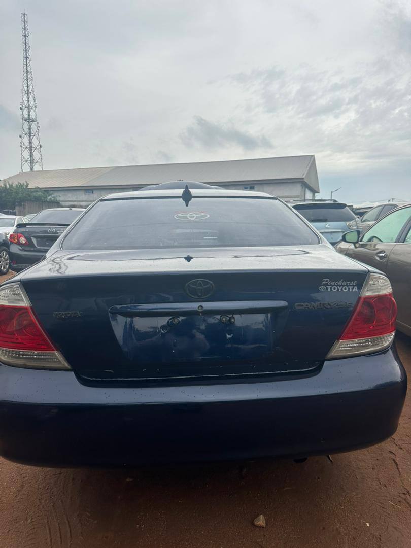 A picture of Toyota Camry 2.4