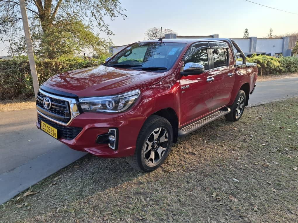 used toyota hilux