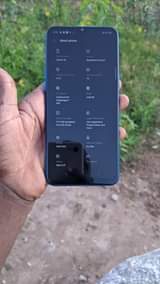 A picture of Reamin 5s gb64 ram4 net4g wah camera umeme