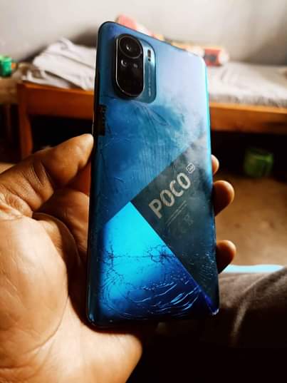 A picture of Xiaomi poco f3