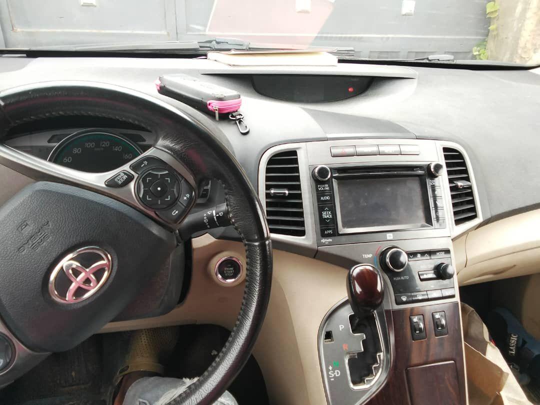 A picture of 2012 Foreign Used tokumbo venza
