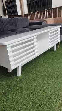 A picture of Karibu ujipatie furniture safi
