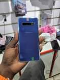 A picture of Samsung galaxy S10 plus