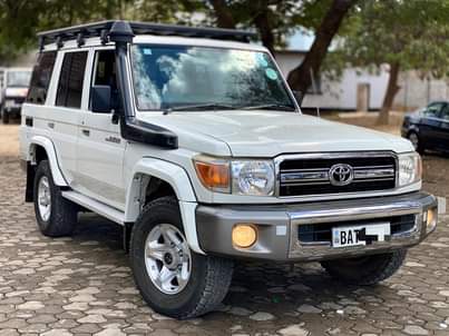 toyota land cruiser