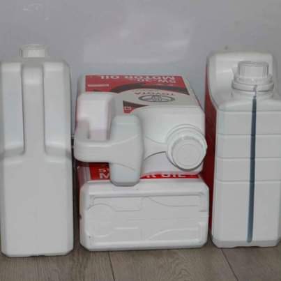 A picture of Genuine Toyota Synthetic Engine Oil