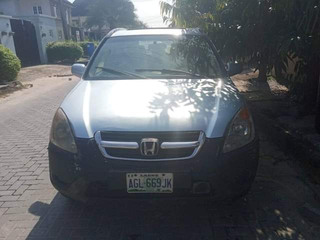 A picture of 2003 Honda Crv