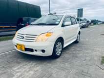 A picture of TOYOTA IST