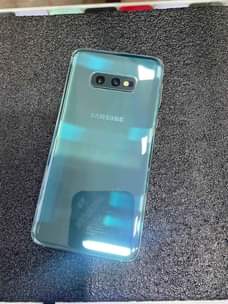A picture of SAMSUNG GALAXY S10E AVAILABLE