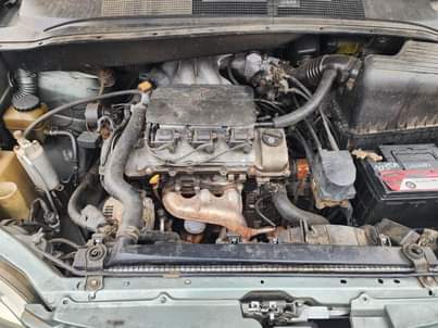 A picture of Brand Toyota Model Sienna Year 2000