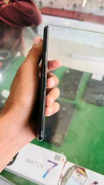 A picture of oneplus6 GB128