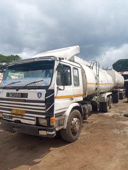 A picture of SCANIA113 0620356906