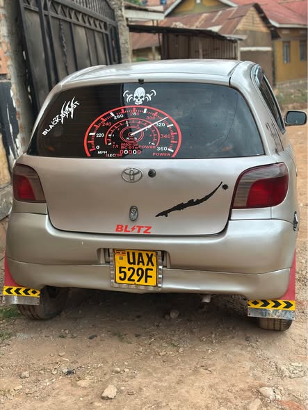A picture of Vitz 8 5m