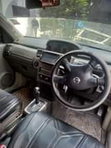 A picture of Nissan x